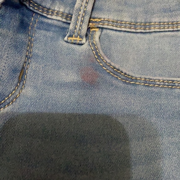 Jeans - Picture 2 of 4